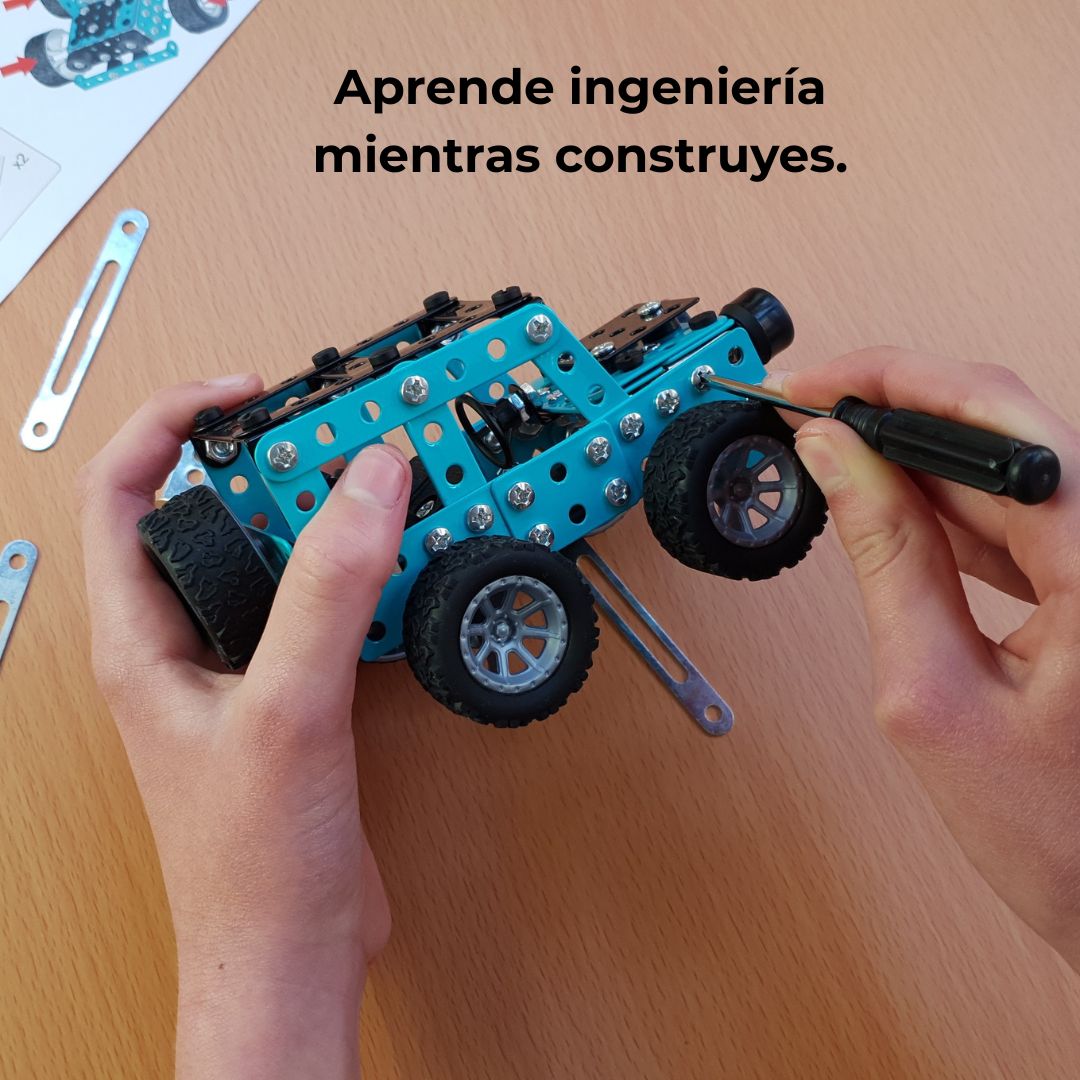 Kit de construcción metálico 3D | Jeep todoterreno STEM — modelo de ingeniería azul