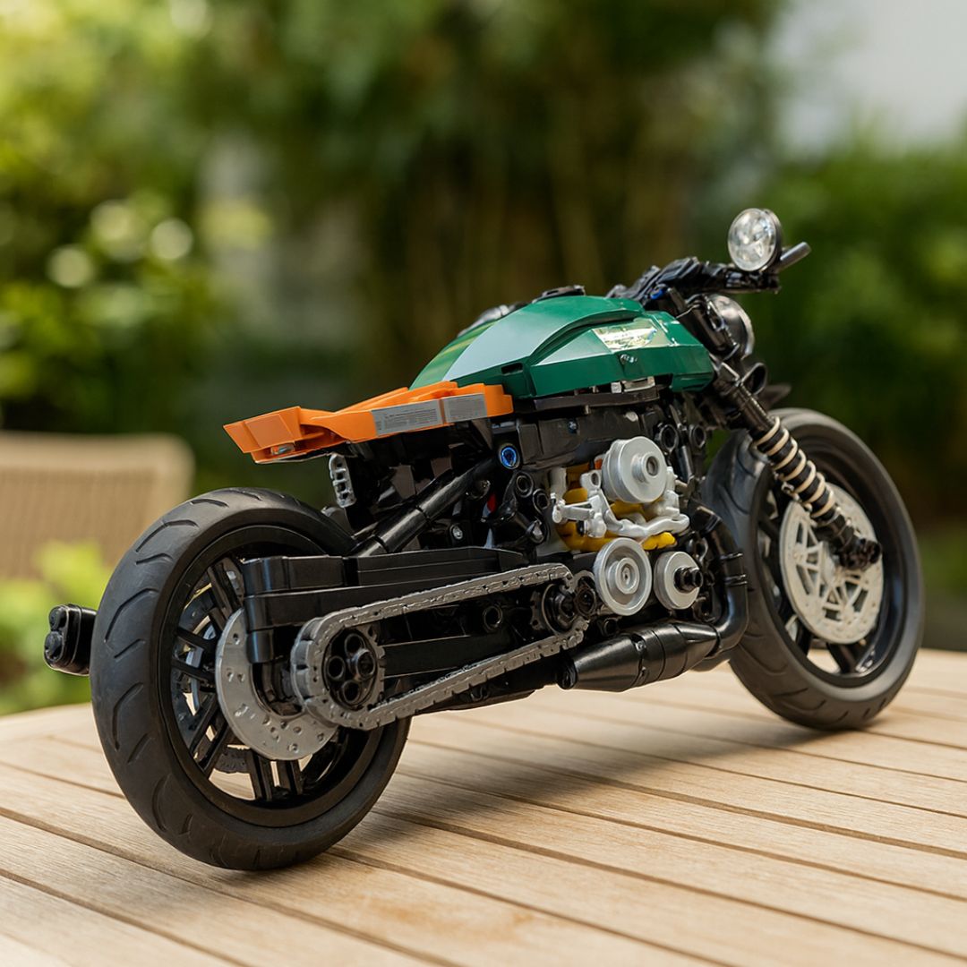 Moto de bloques de construccion para adultos.