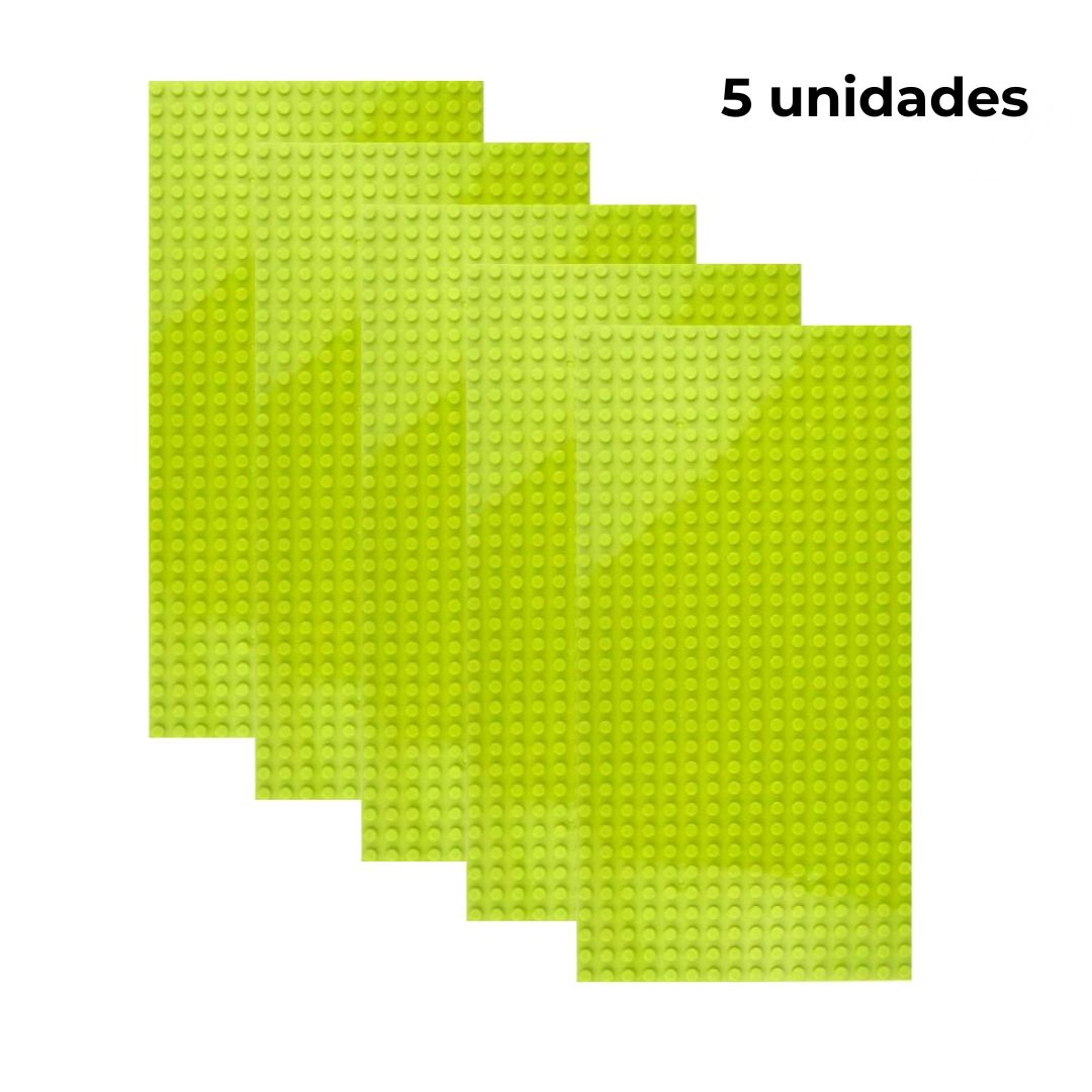 Pack de 5 placas base verde claro de construcción, tamaño 16x32 puntos, compatibles con bloques tipo Lego – ideal para ampliar superficies de juego o proyectos.